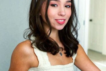 Dakota Tyler - Age, Wiki, Biography, Height, Boyfriend, Photos & more